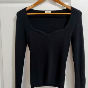 Aritzia Wilfred Tuscany Sweater (M)